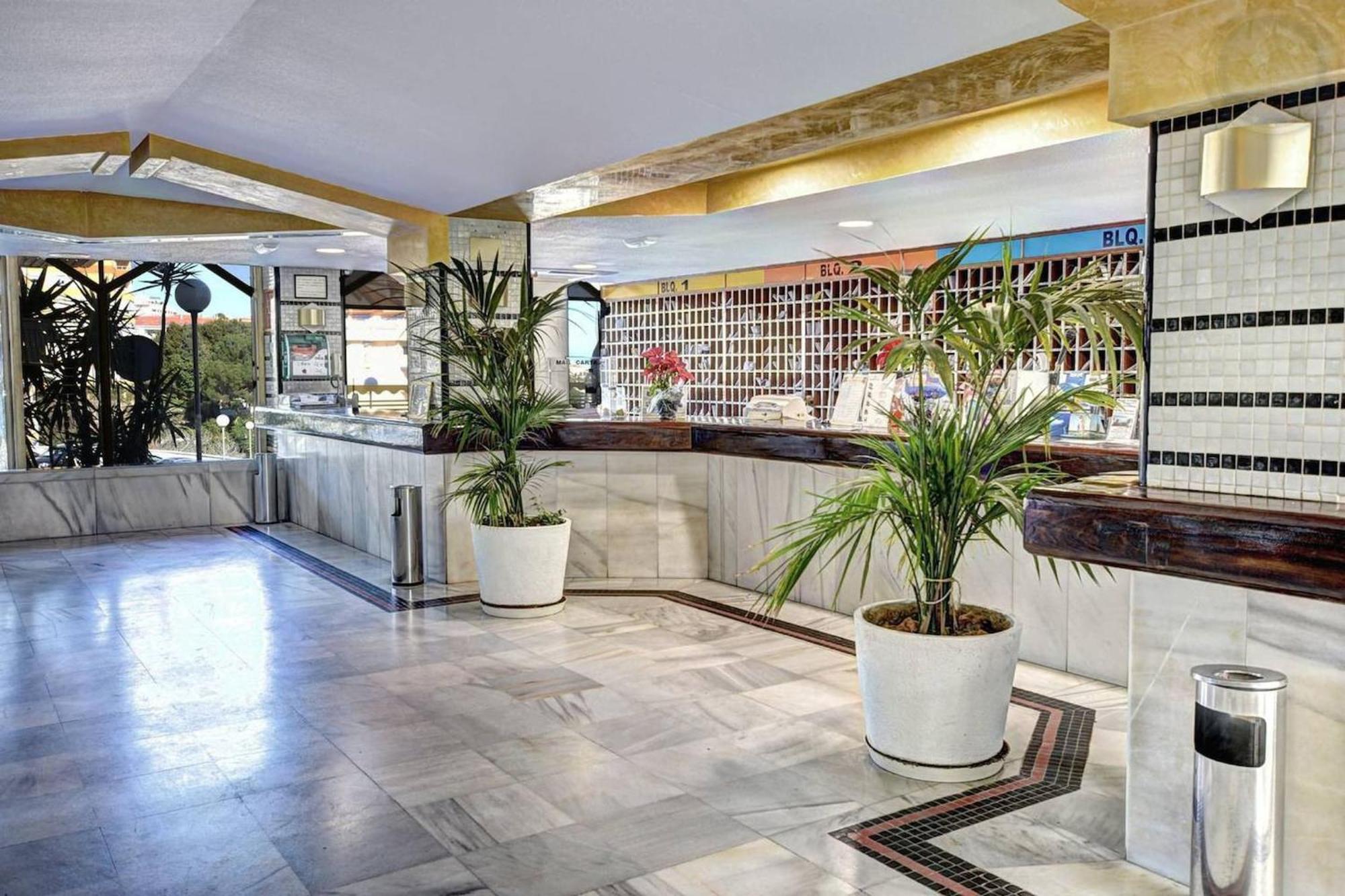 Frontal Sea View Apartment Benalbeach ベナルマデナ エクステリア 写真