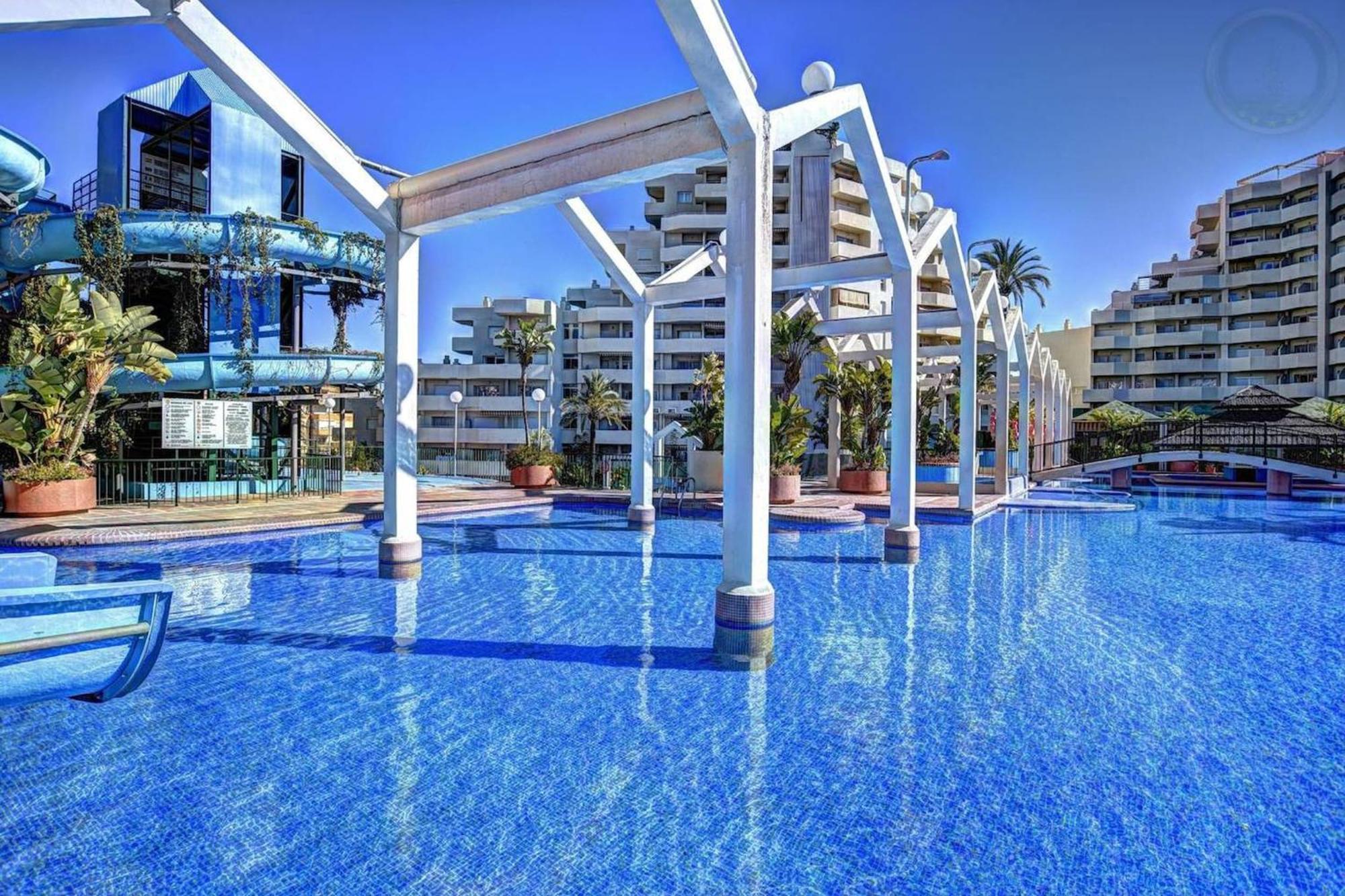 Frontal Sea View Apartment Benalbeach ベナルマデナ エクステリア 写真