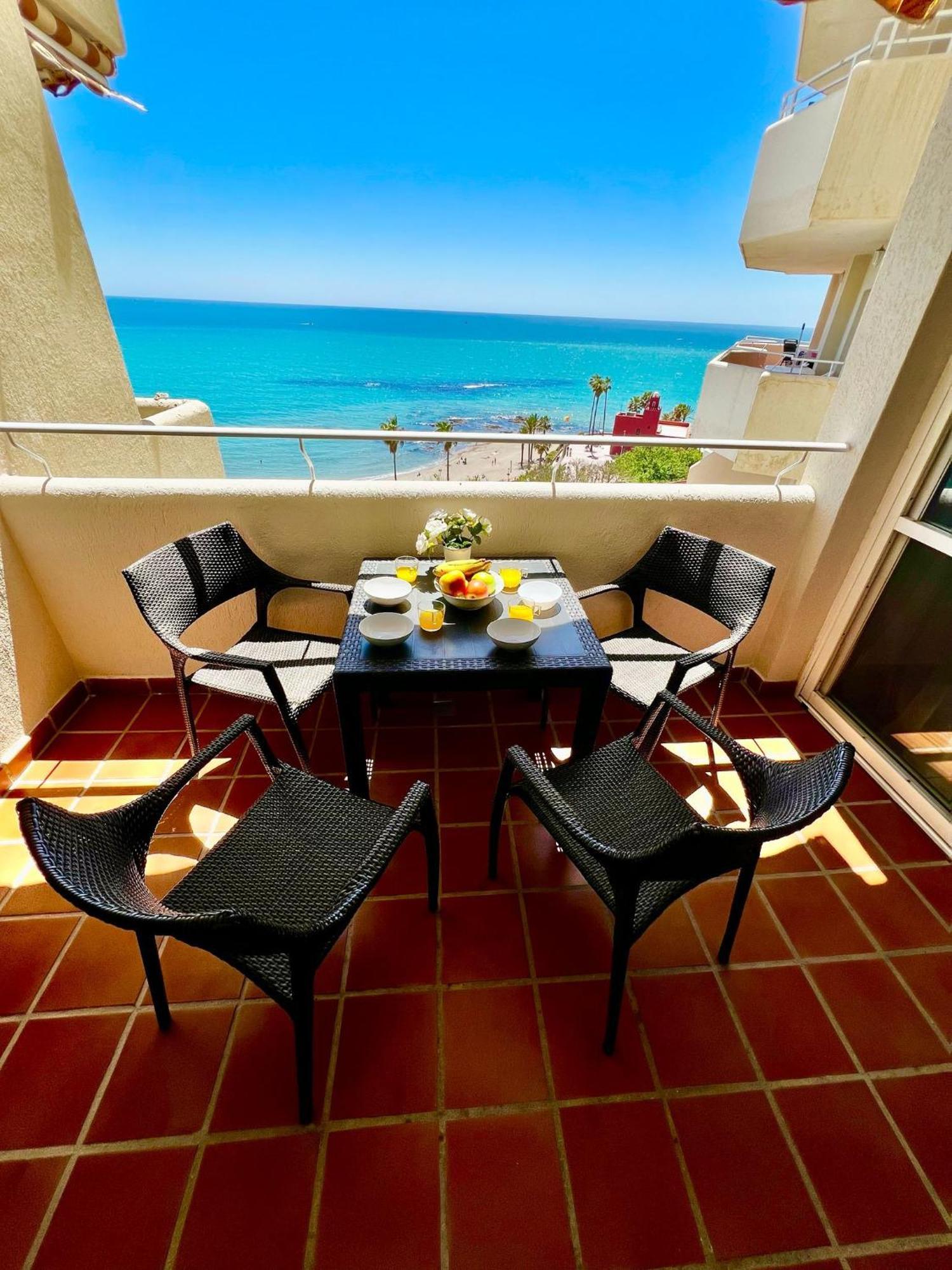 Frontal Sea View Apartment Benalbeach ベナルマデナ エクステリア 写真