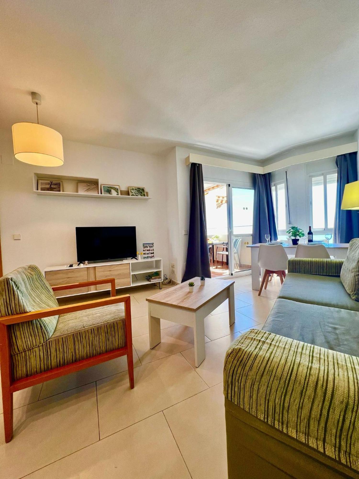 Frontal Sea View Apartment Benalbeach ベナルマデナ エクステリア 写真