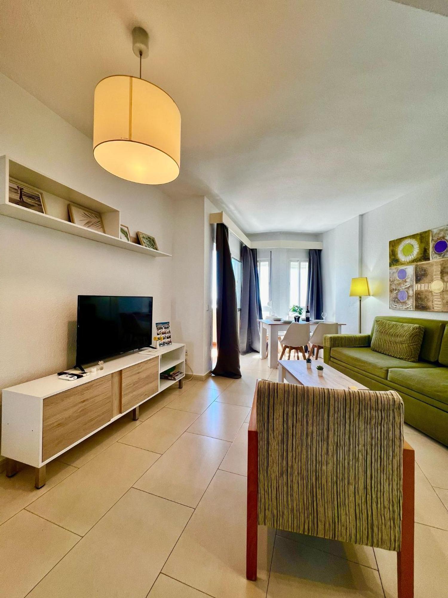 Frontal Sea View Apartment Benalbeach ベナルマデナ エクステリア 写真