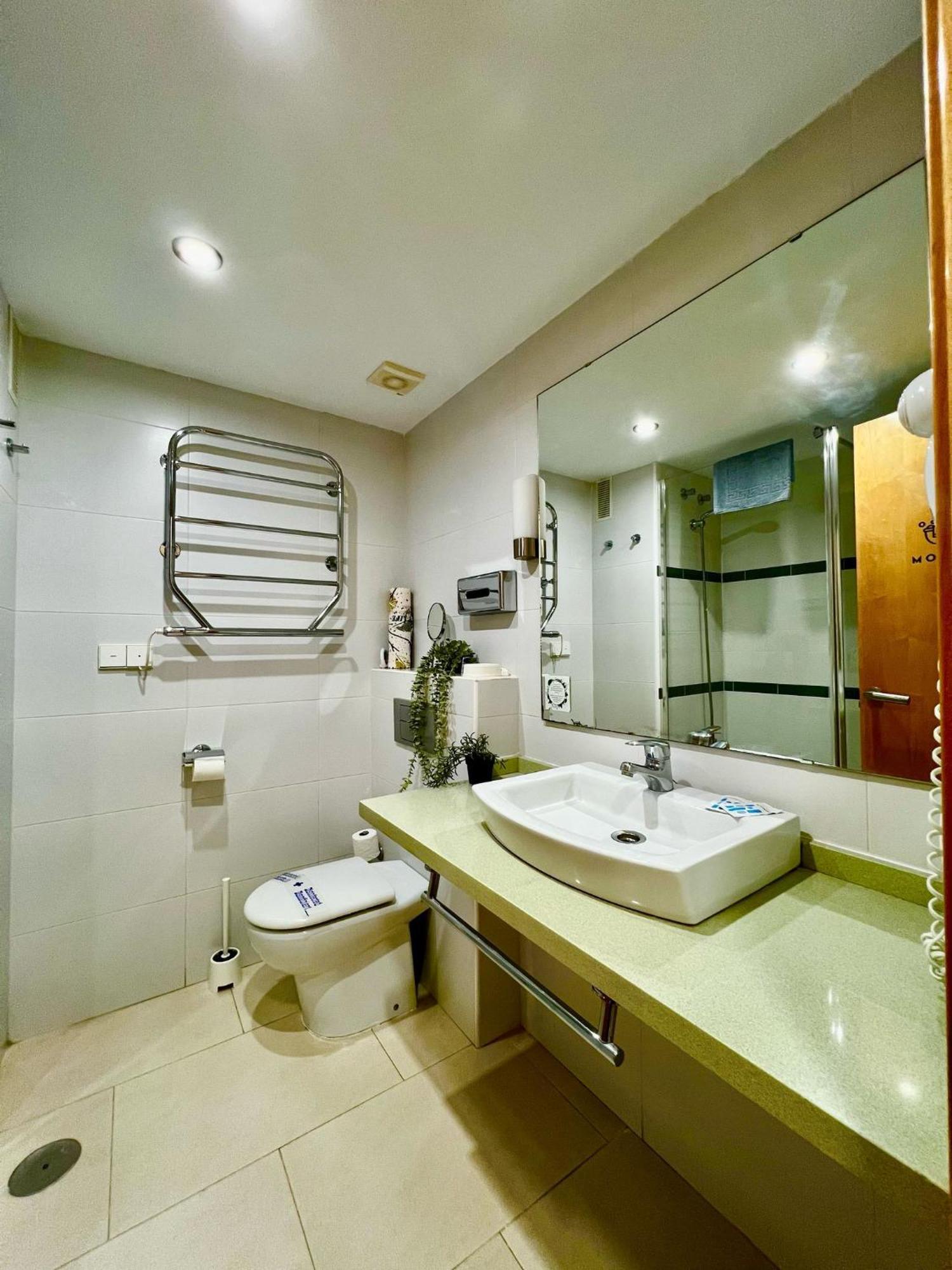 Frontal Sea View Apartment Benalbeach ベナルマデナ エクステリア 写真