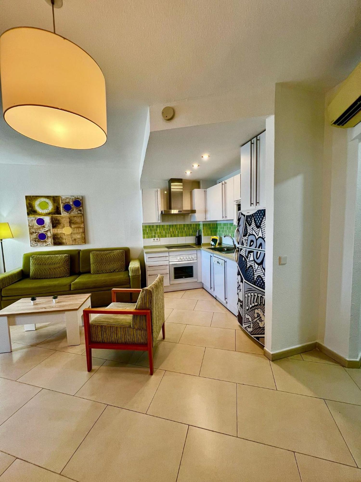 Frontal Sea View Apartment Benalbeach ベナルマデナ エクステリア 写真